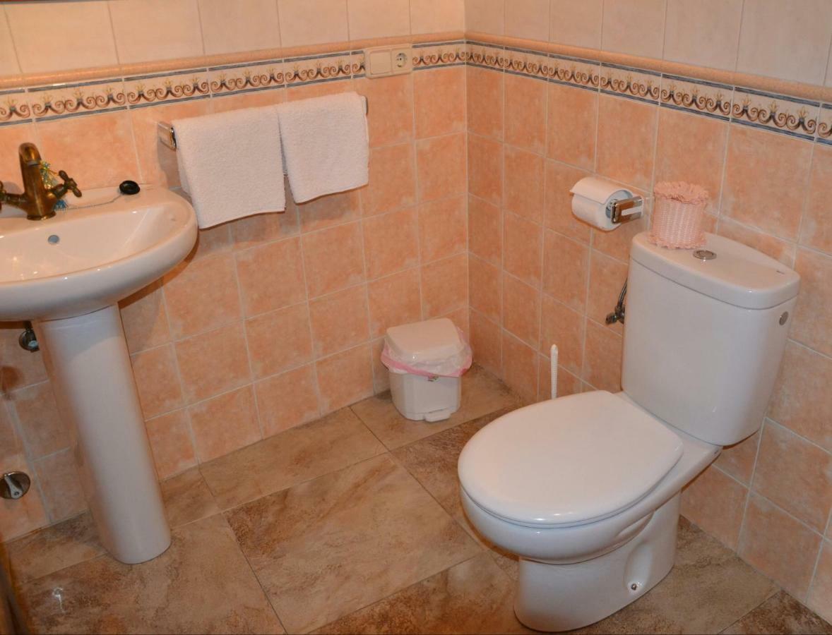 Apartamento La Corrada Санта-Еулалія-де-Оскос Екстер'єр фото